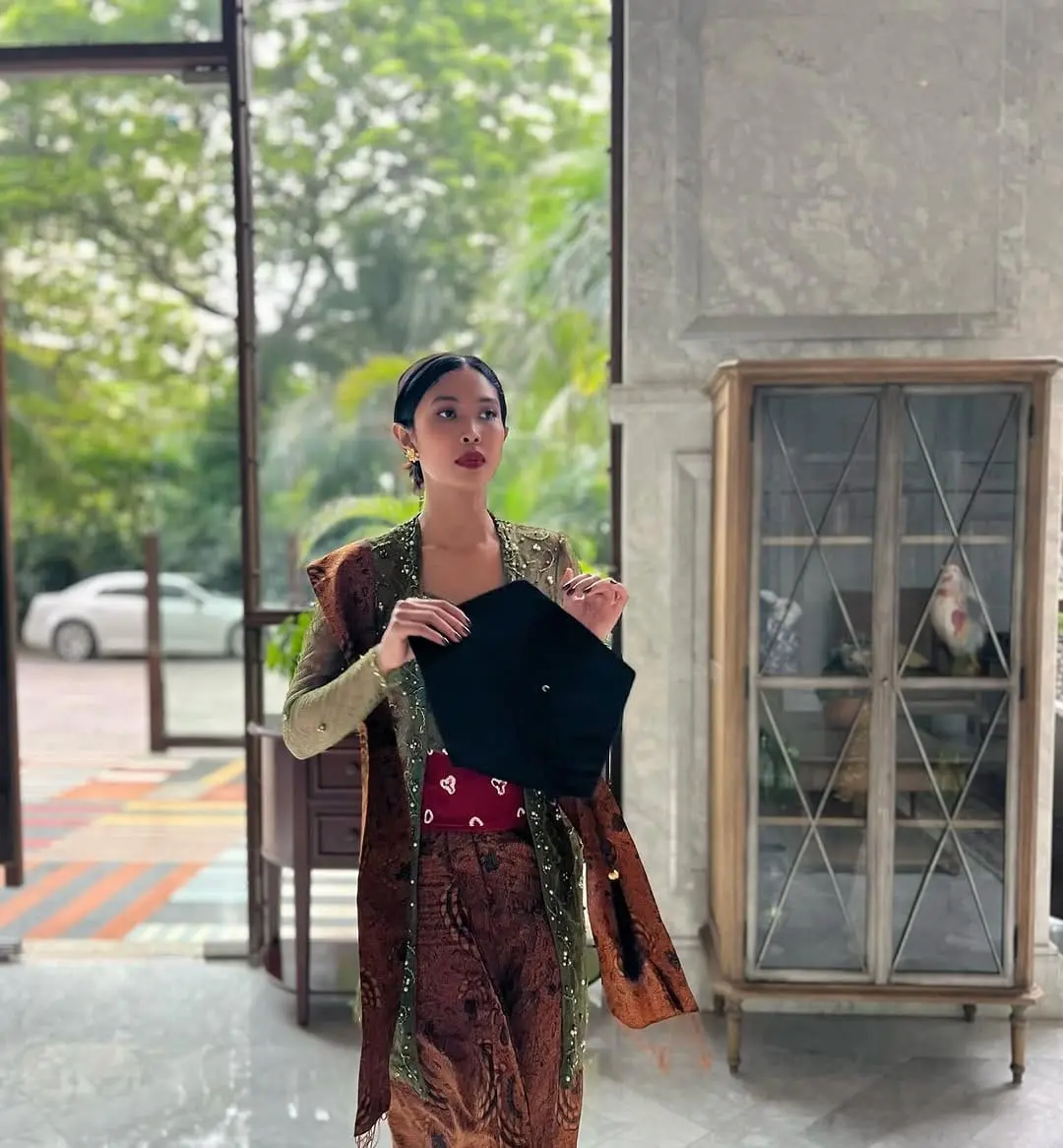Wika Olivia Weber - CEO & Founder of MediaWika Agency